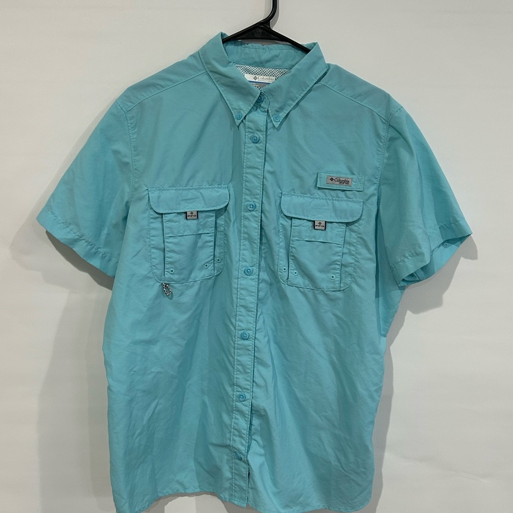 Columbia Men's Aqua Button Down Shirt